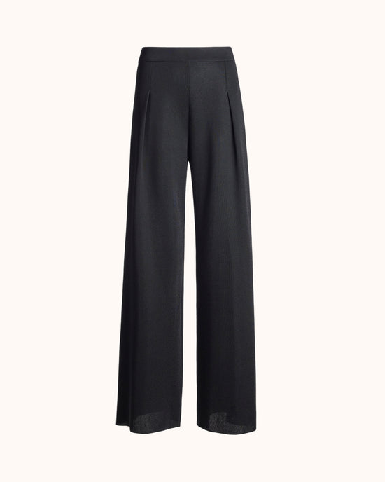 Slinky Gene Pant in Black