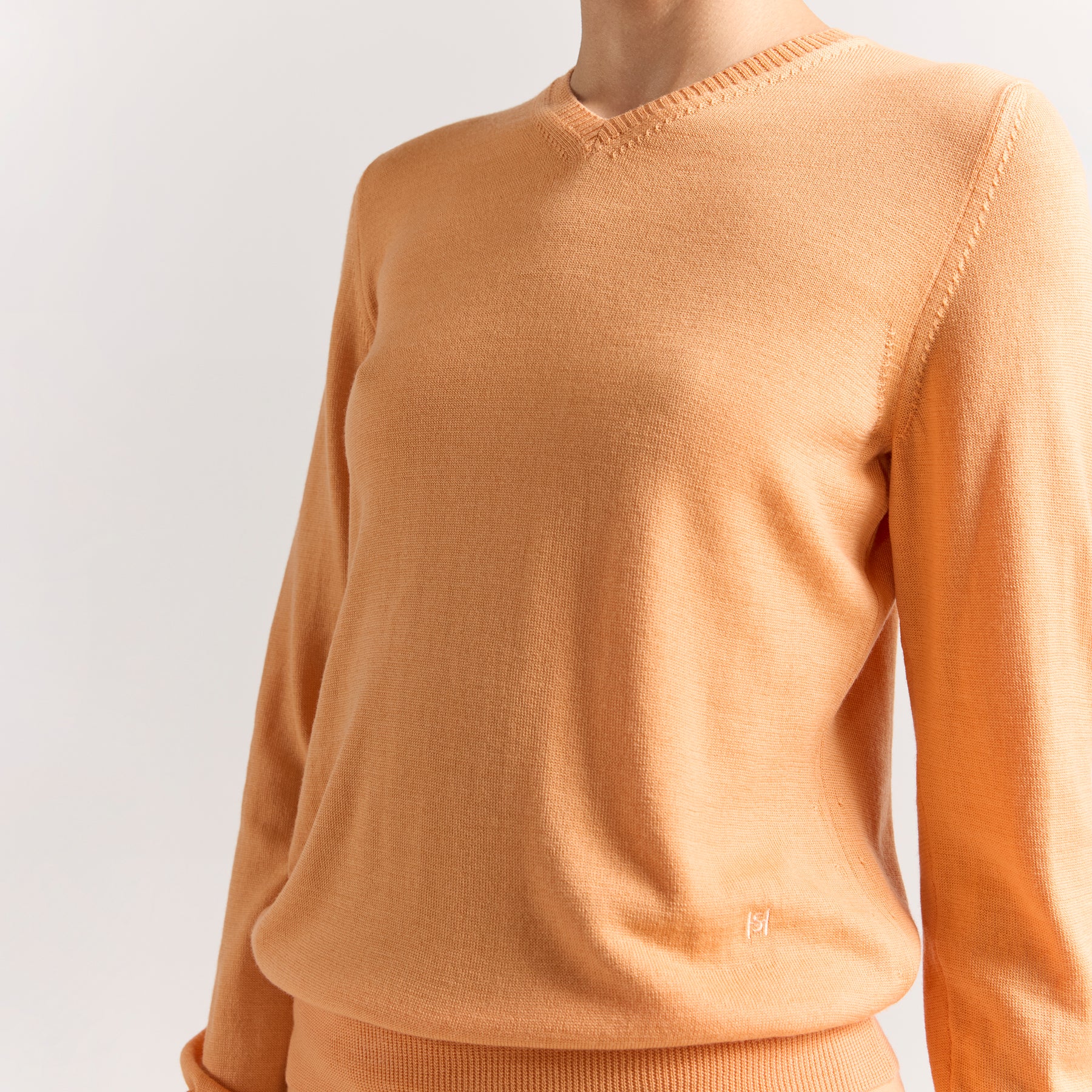 Billie V-Neck  Sweater