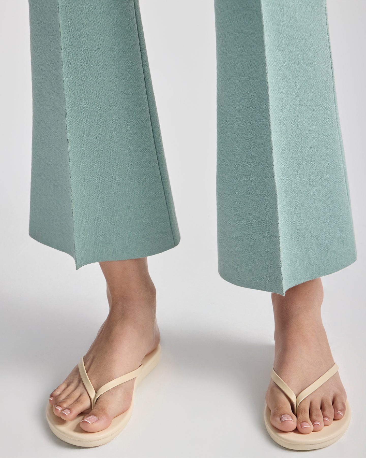 Kick Pant in Sage