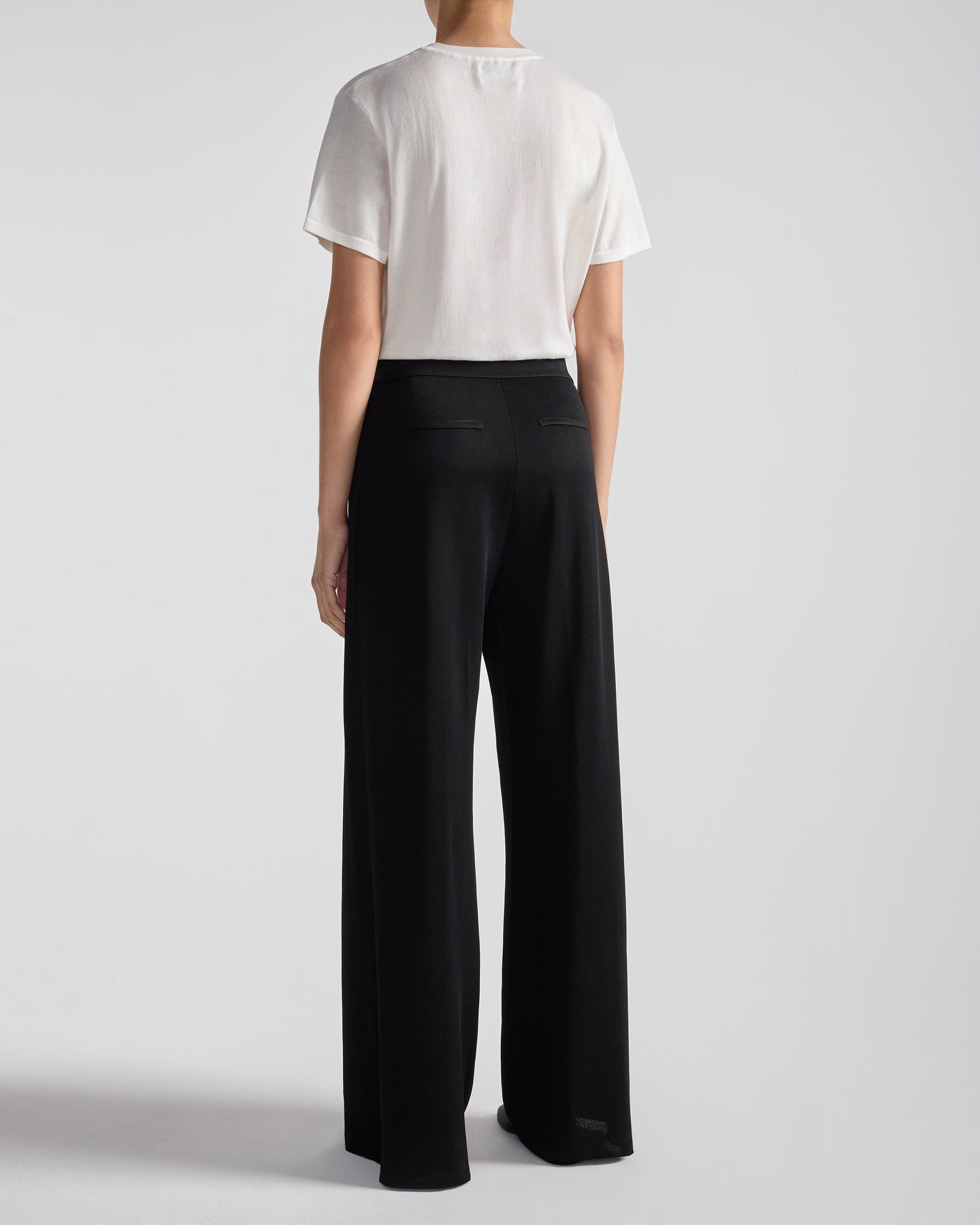 Slinky Gene Pant in Black