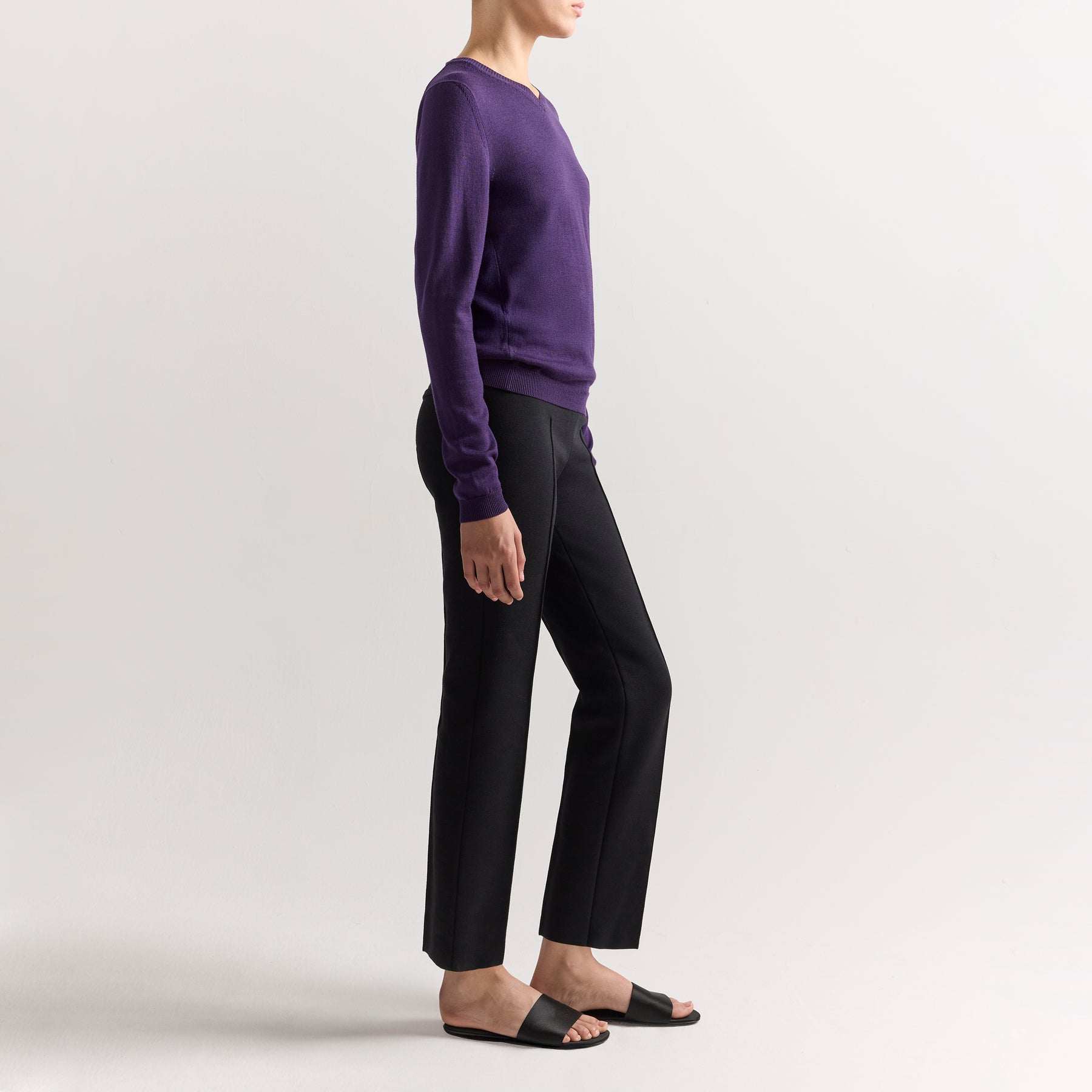 Billie V-Neck  Sweater