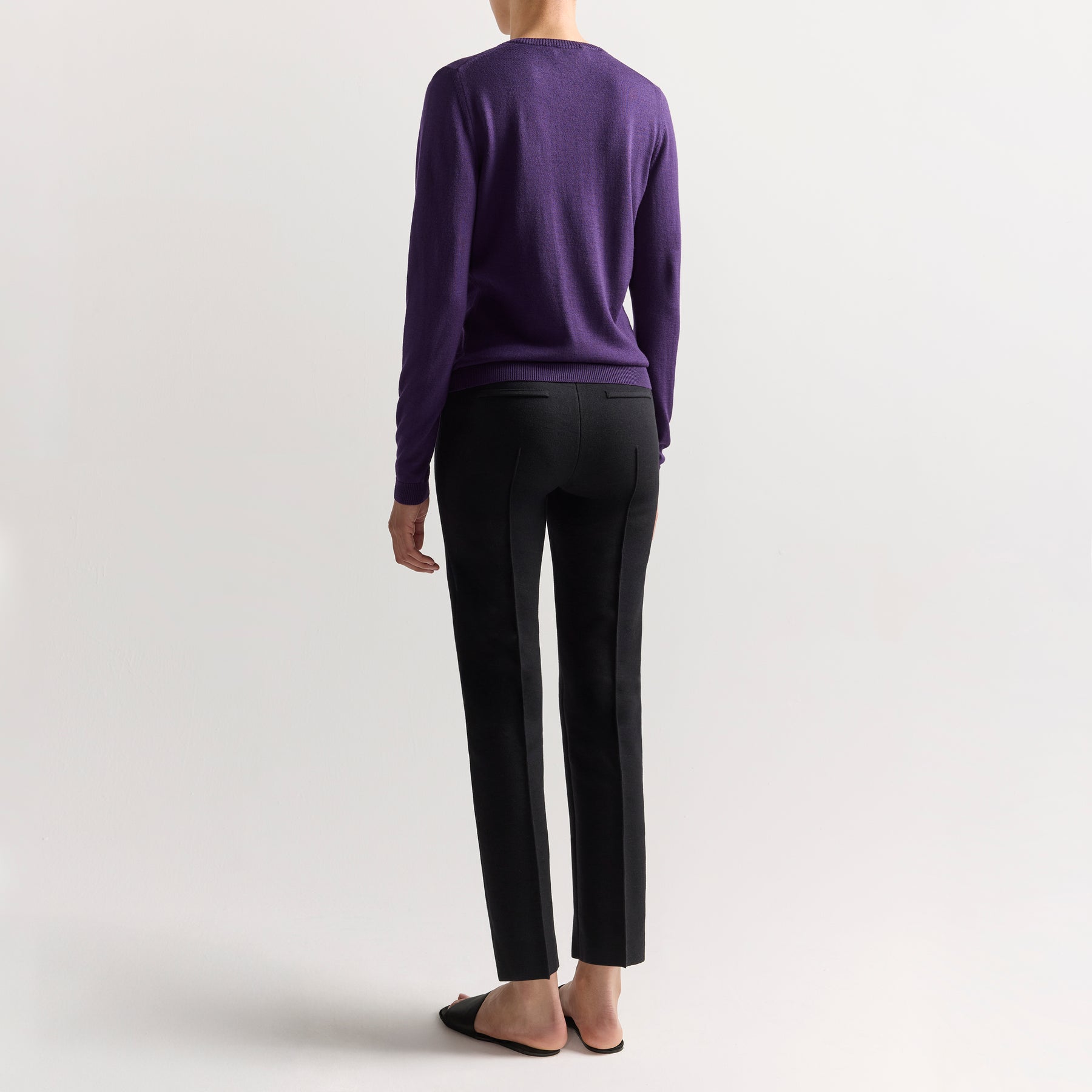 Billie V-Neck  Sweater