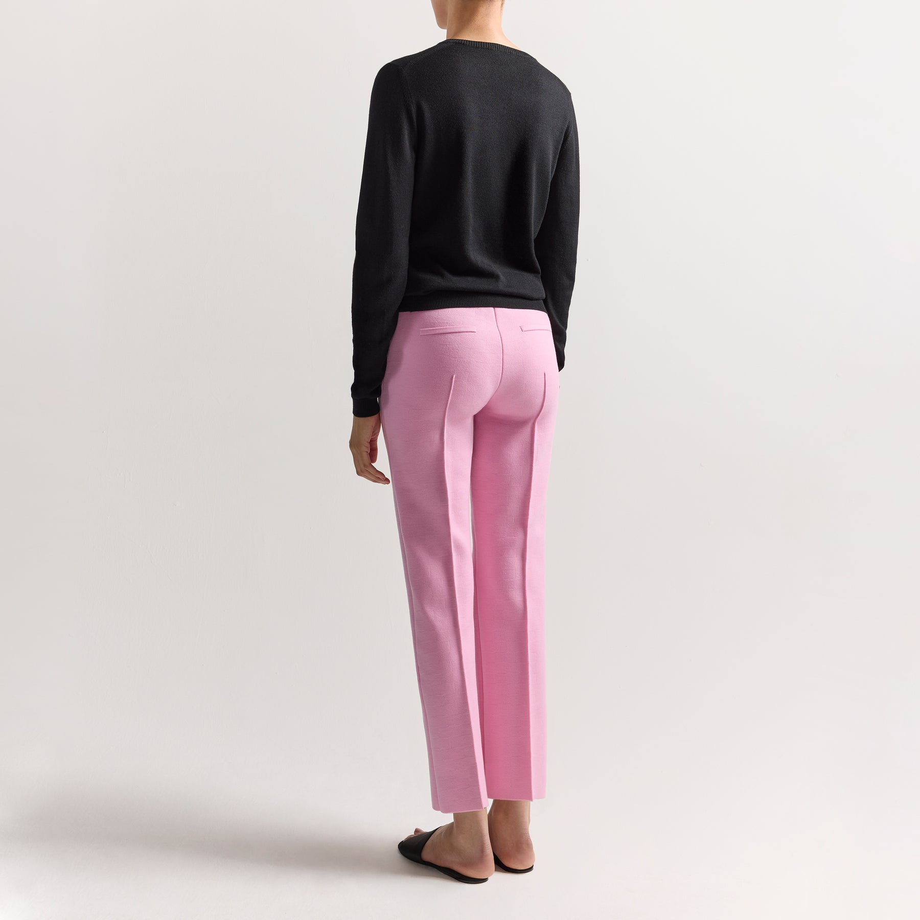 Billie V-Neck  Sweater