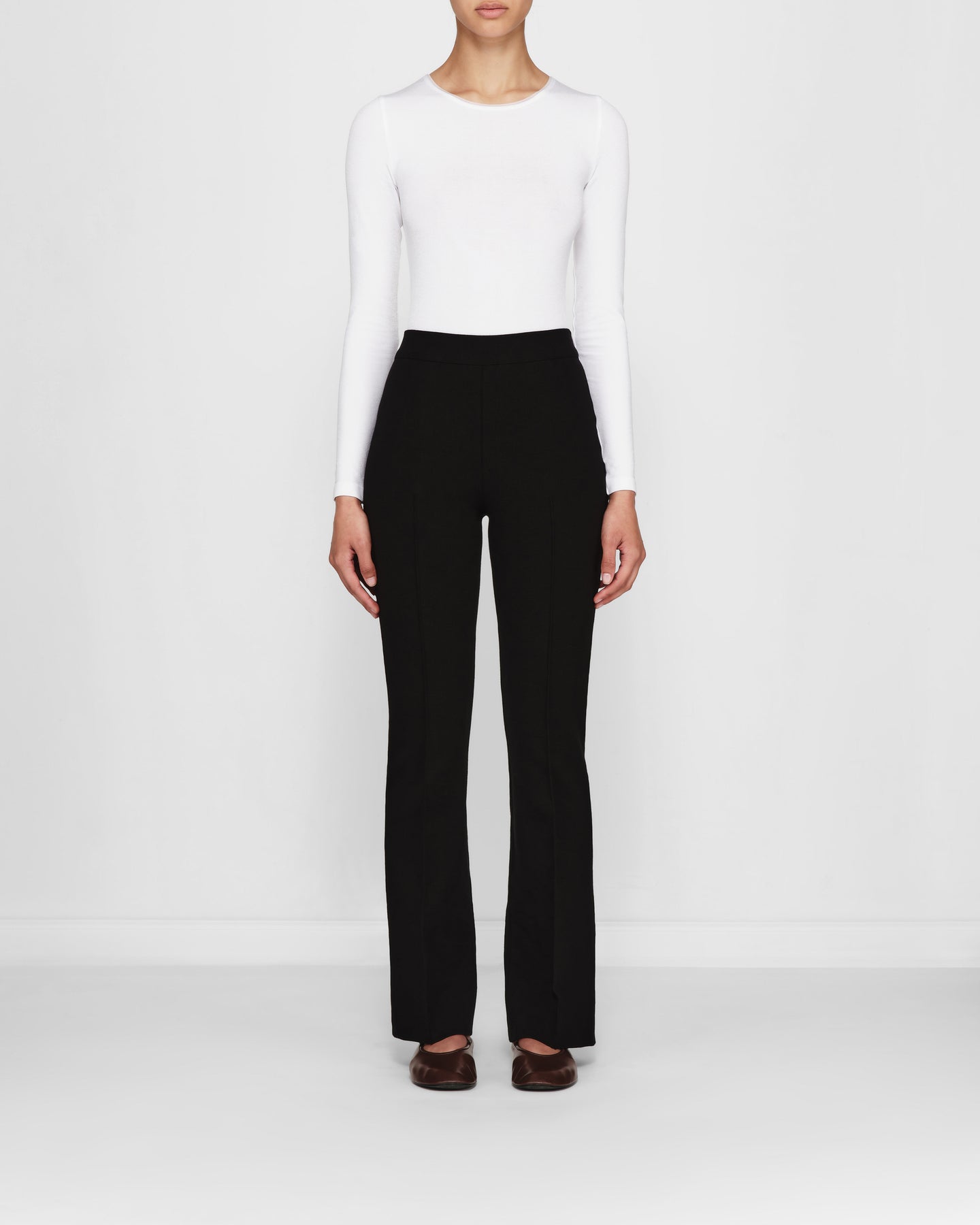 Long Kick Pant in Black