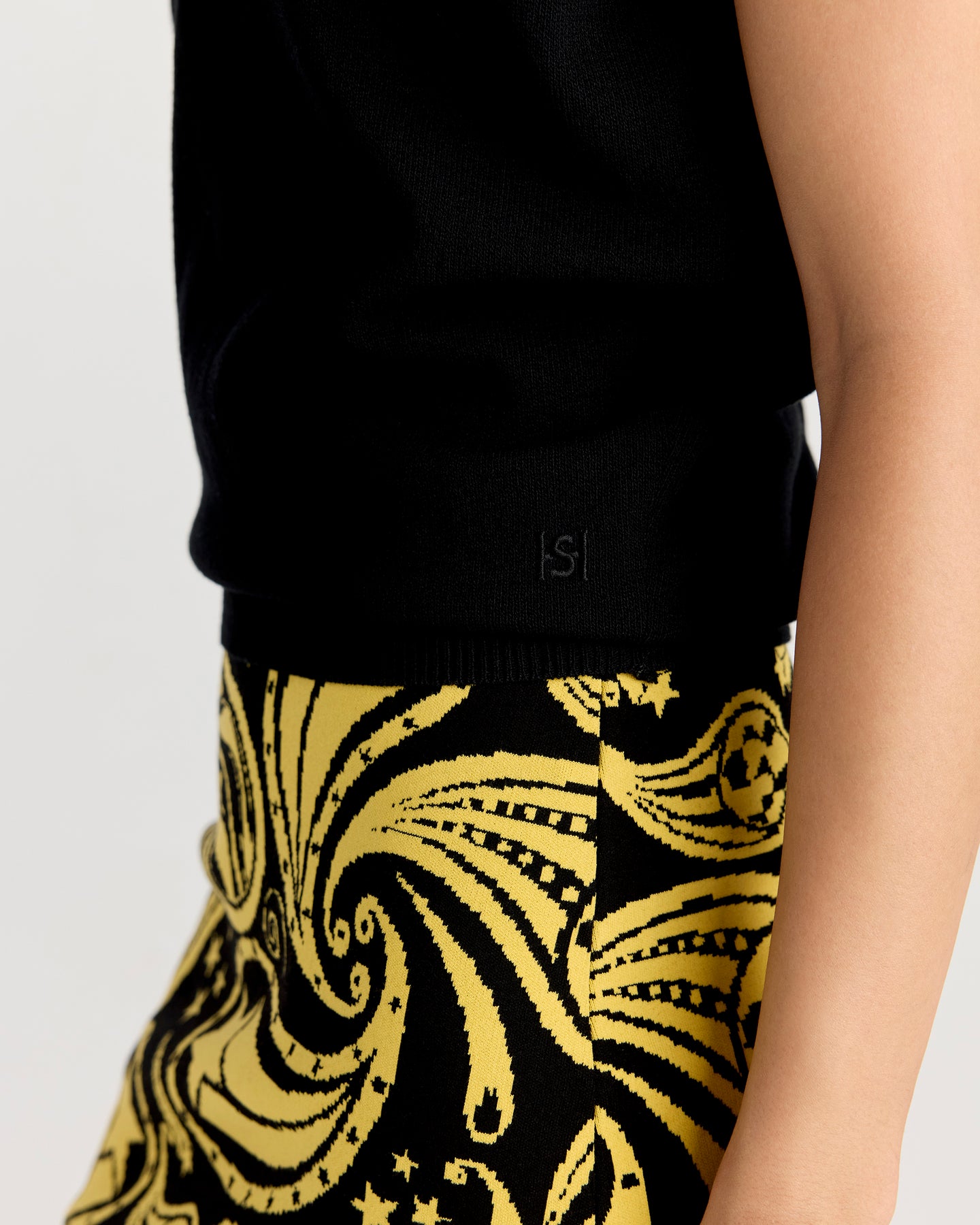Ava Skirt in Black/Yellow Cosmic Paisley