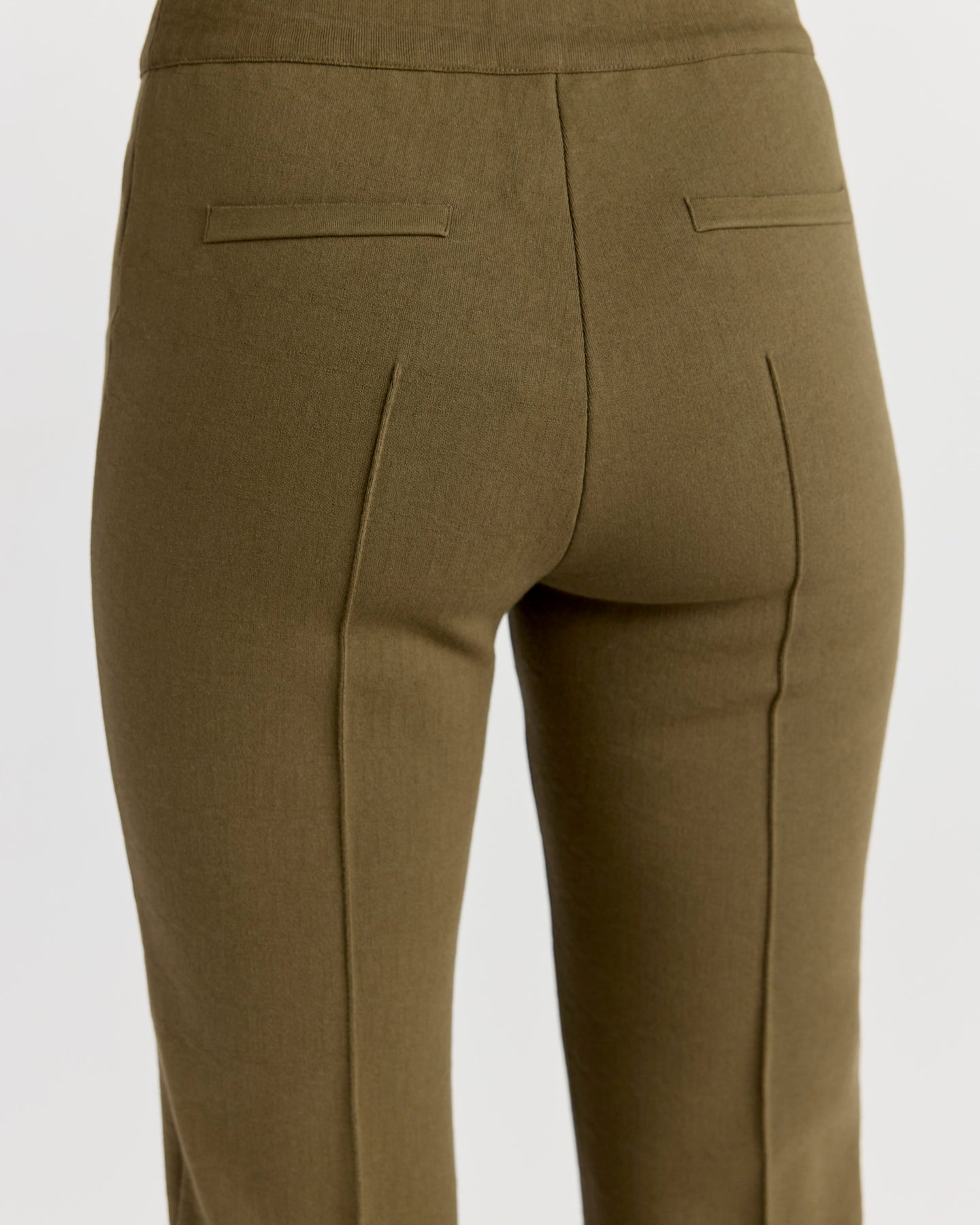 Kick Pant in Army