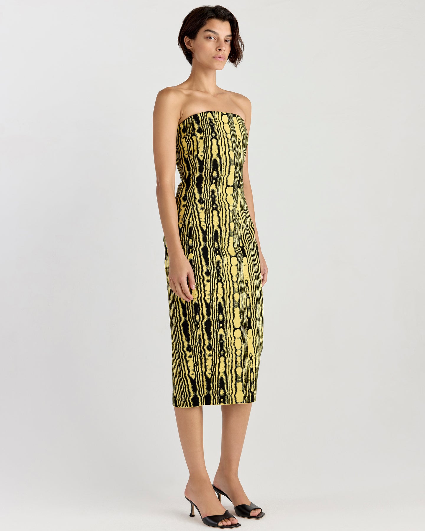 Stella Dress in Black/Yellow Moire