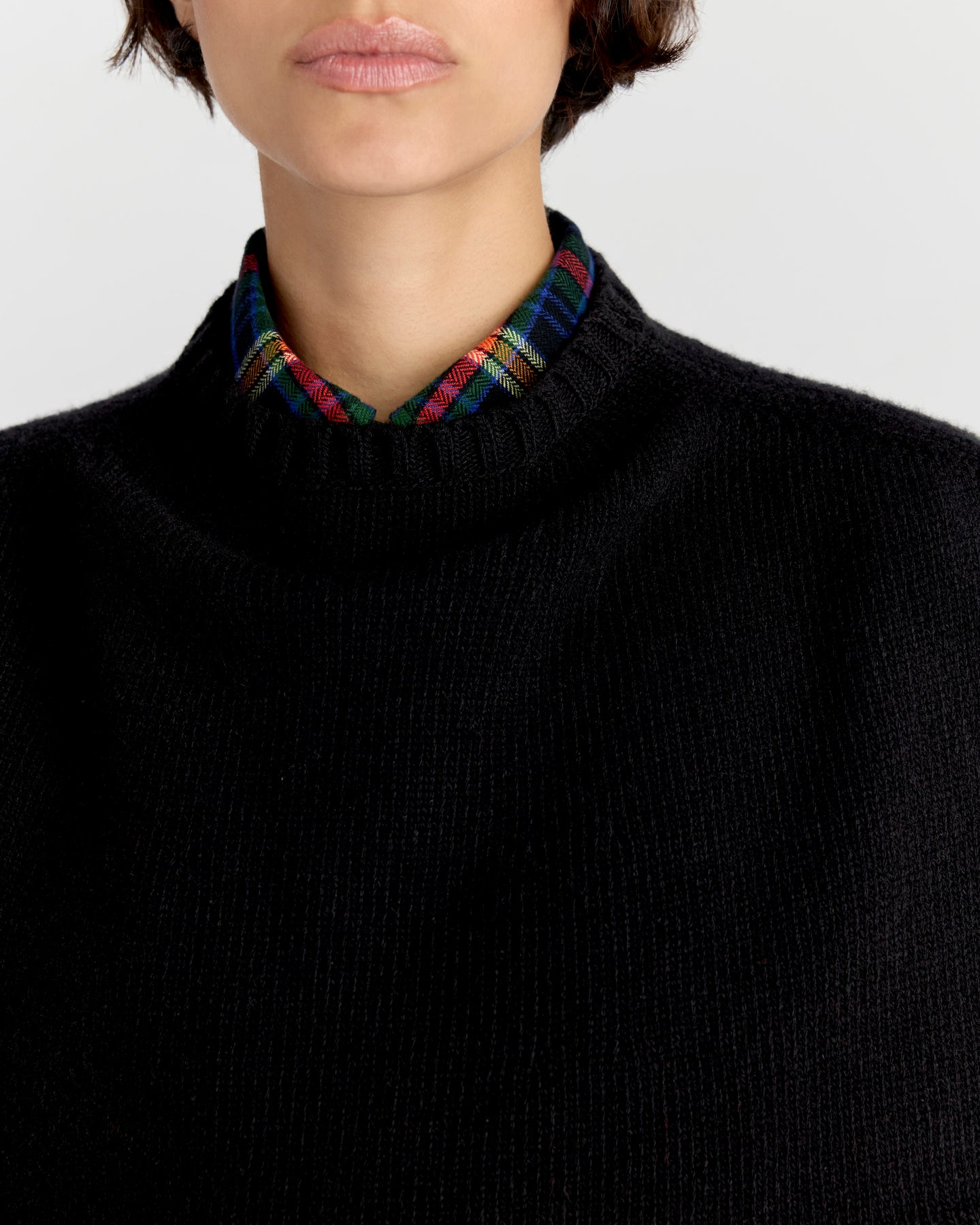 Selma Shrug in Black