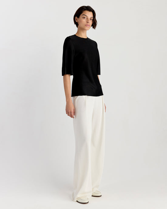 Slinky Ben Top in Black