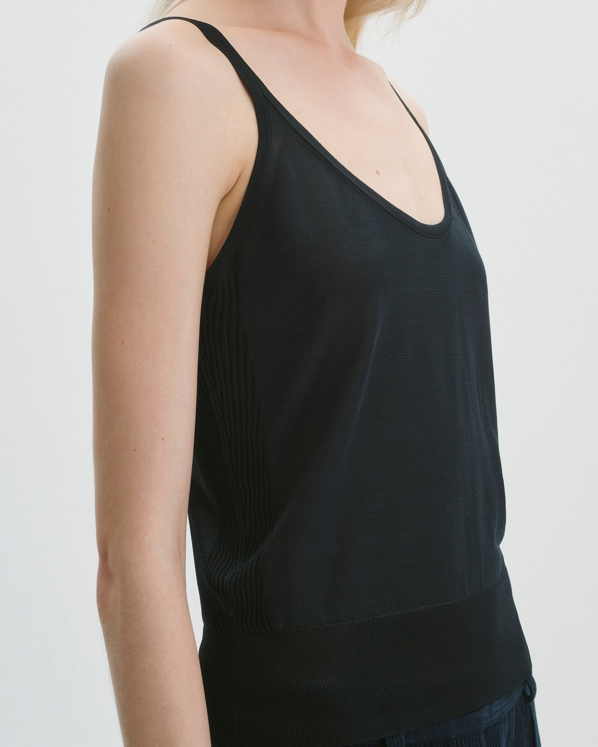 Slinky Keats Tank in Navy