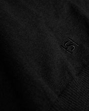 Sid Polo in Black