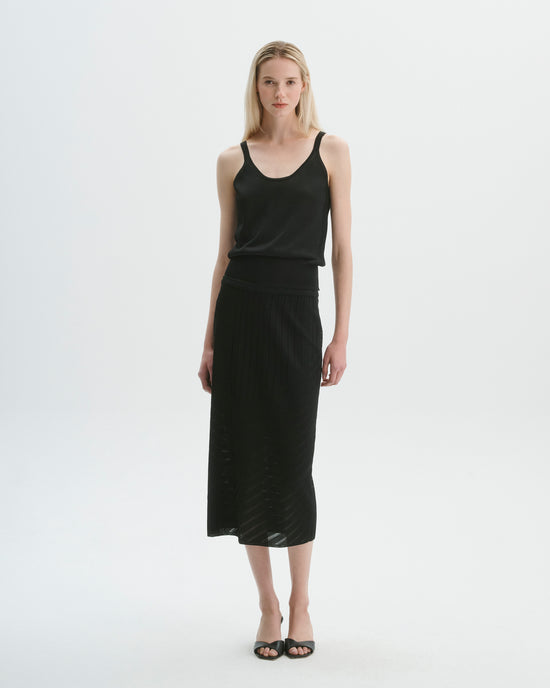 Slinky Nat Skirt in Black