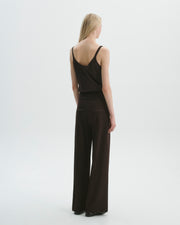 Slinky Gene Pant in Bitter